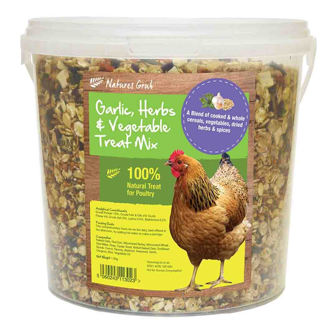 Natures Grub Garlic Herb & Veg Poultry Treat Mix Chicken Feed