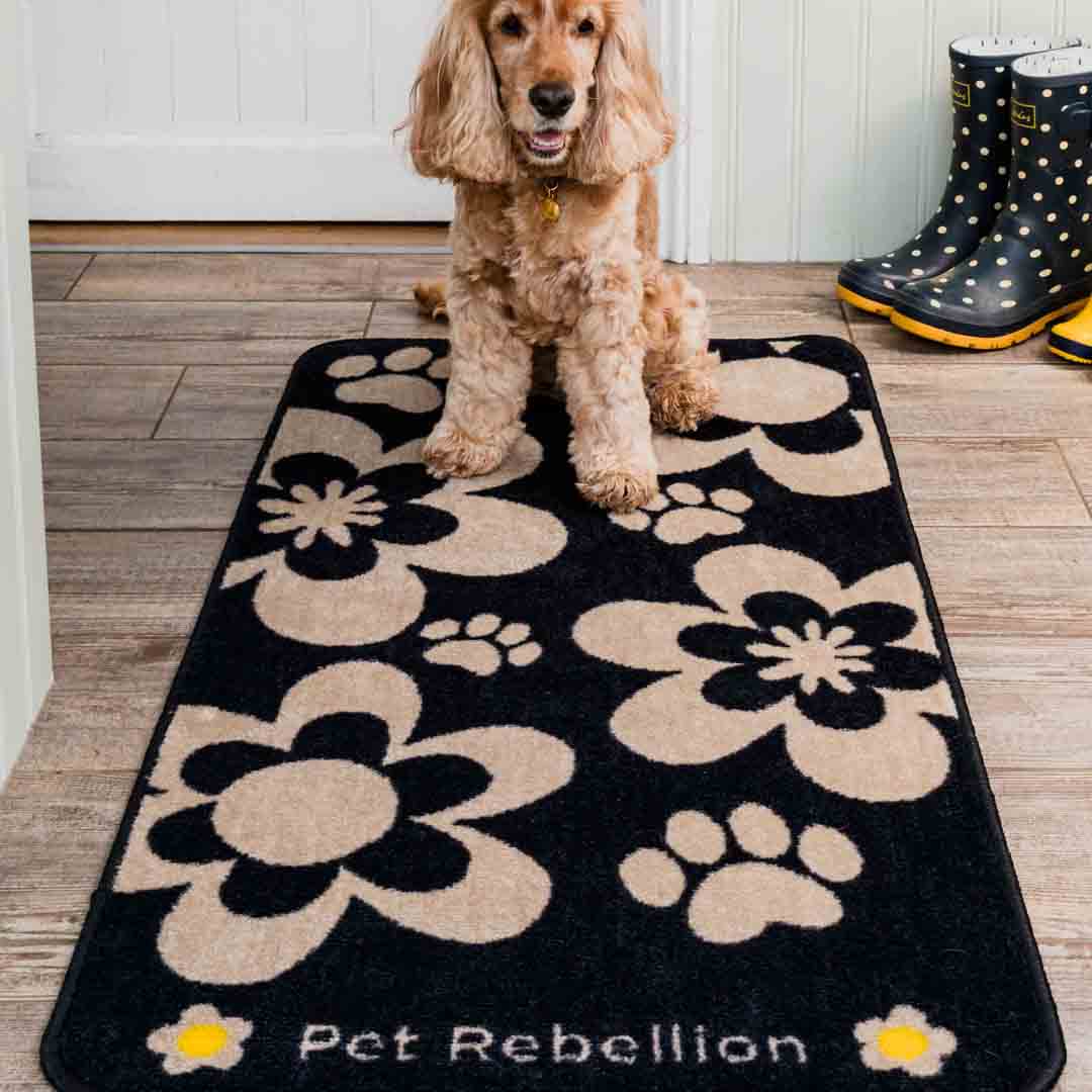 Pet Rebellion | Stop Muddy Paws Pet Rug | Flower Black