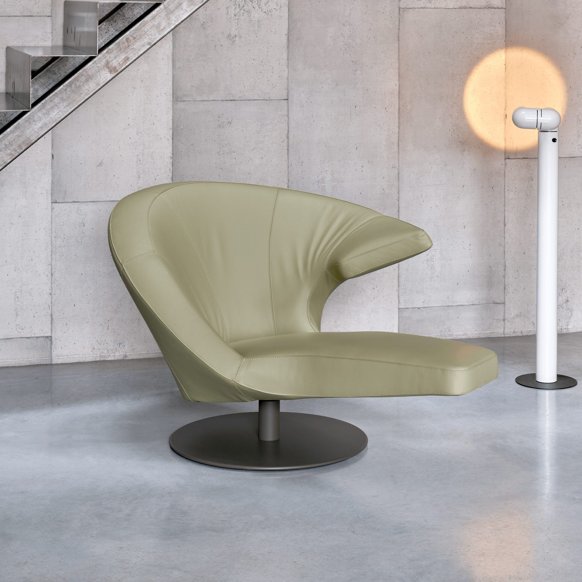 Leolux armchair Parabolica - Leolux