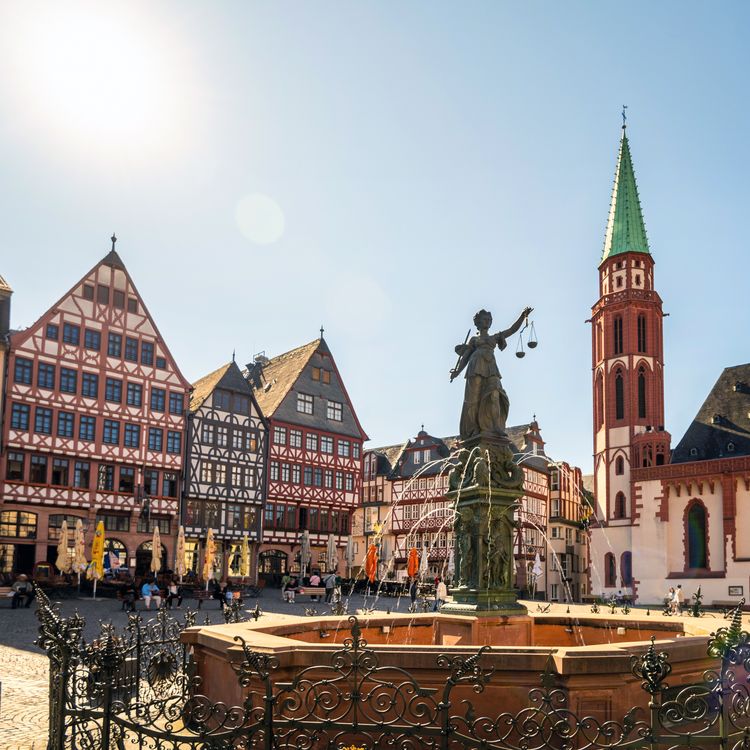 Stadtplatz am Römerberg in Frankfurt