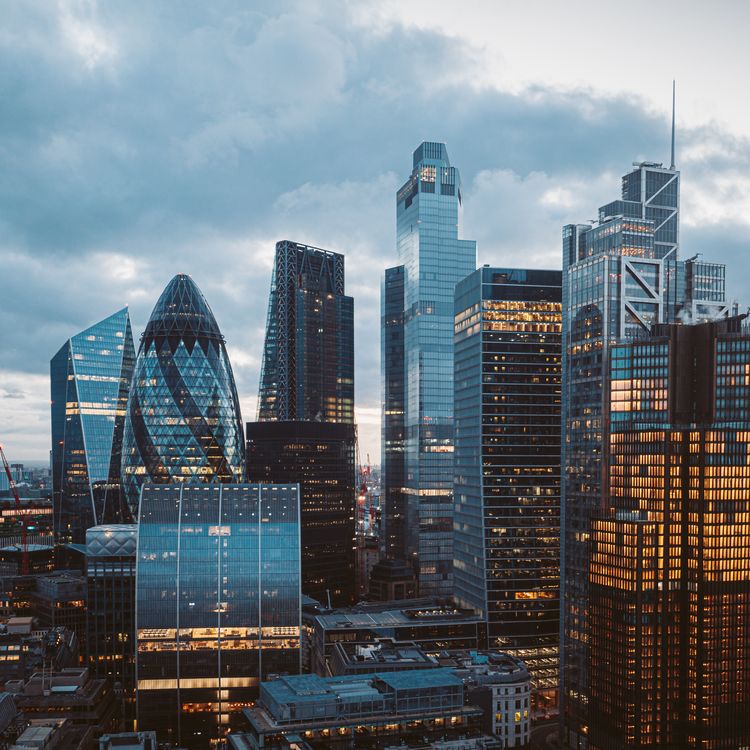 London Skyline bei Nacht