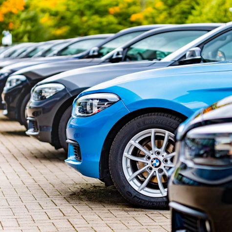 Reihe gebrauchter BMW-Fahrzeuge