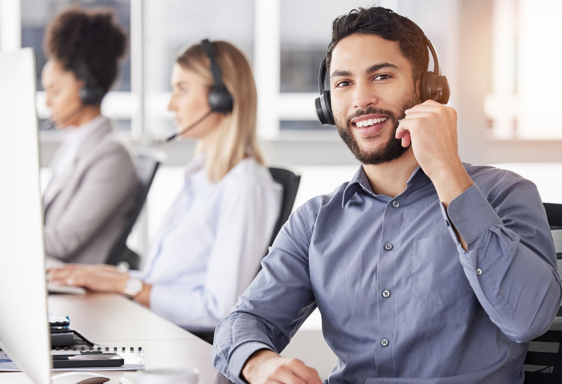 Photograph of a Systemair employee in service support