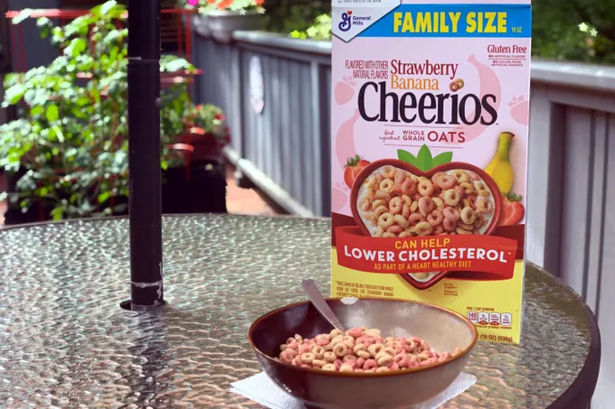 I tried more than 10 different Cheerios flavors — these were ...