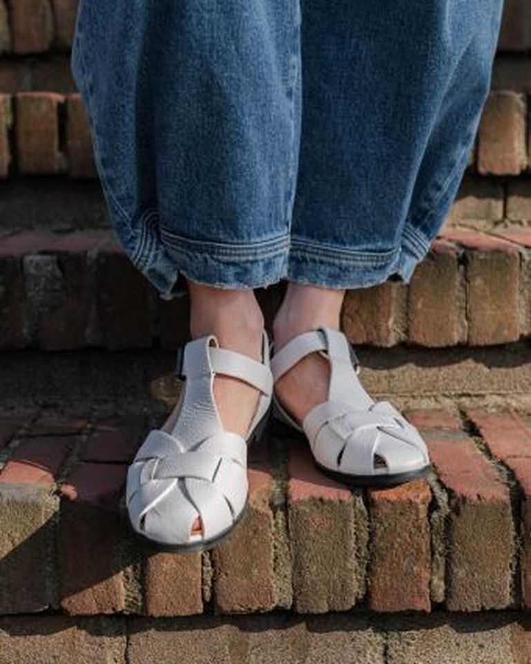 Van ouderwets naar onmisbaar: fisherman sandalen veroveren 2026