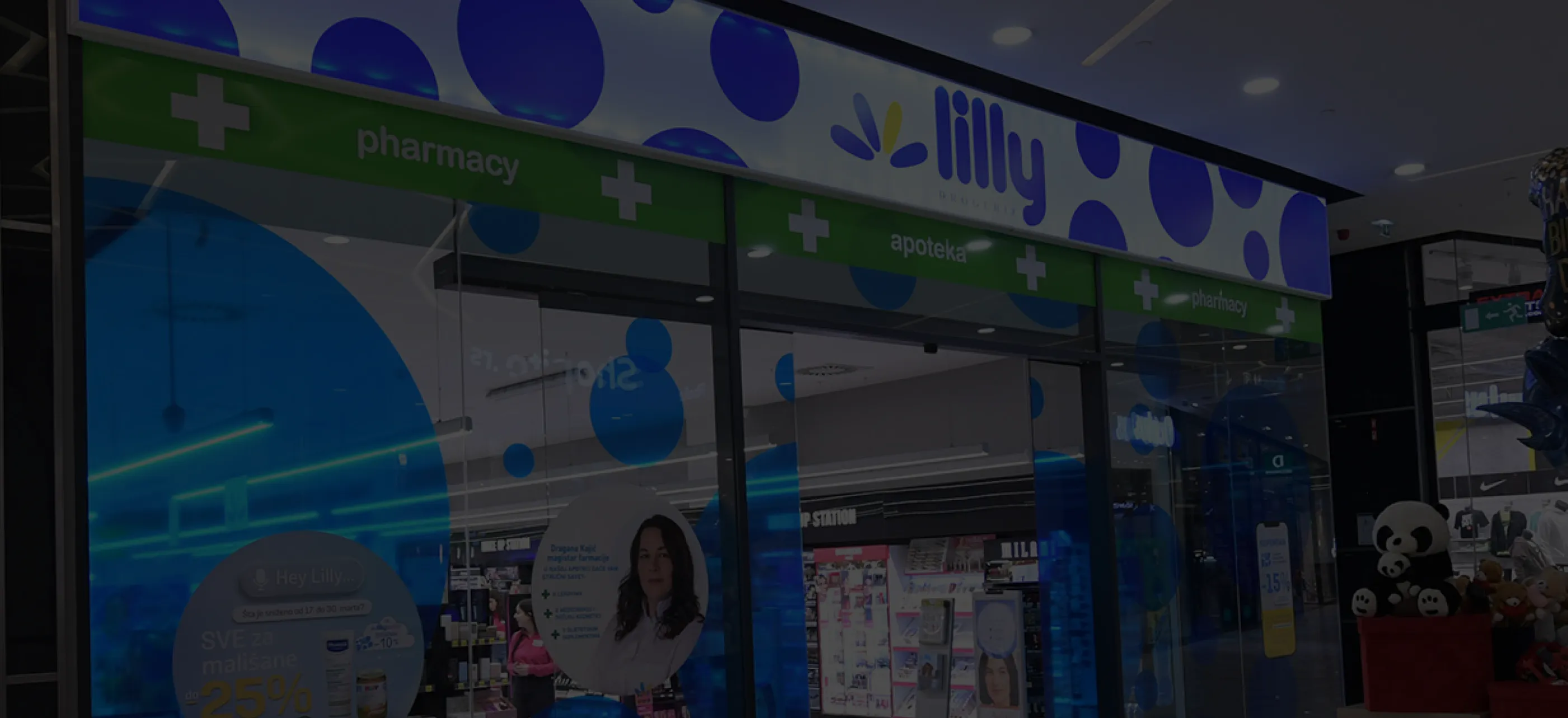 Lilly hero background