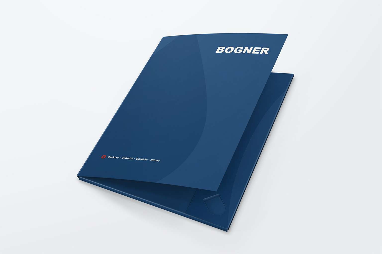 Blaue Präsentationsmappe mit neuem Bogner-Logo