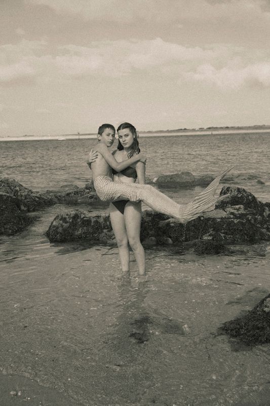 "Mermaids Don’t Sing Anymore" - © Coco Amardeil