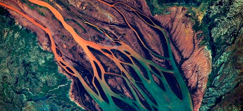 La Chose inaugure sa « Gallery ». 33 photographies de Thomas Pesquet y sont exposées, réalisées par Dahinden.