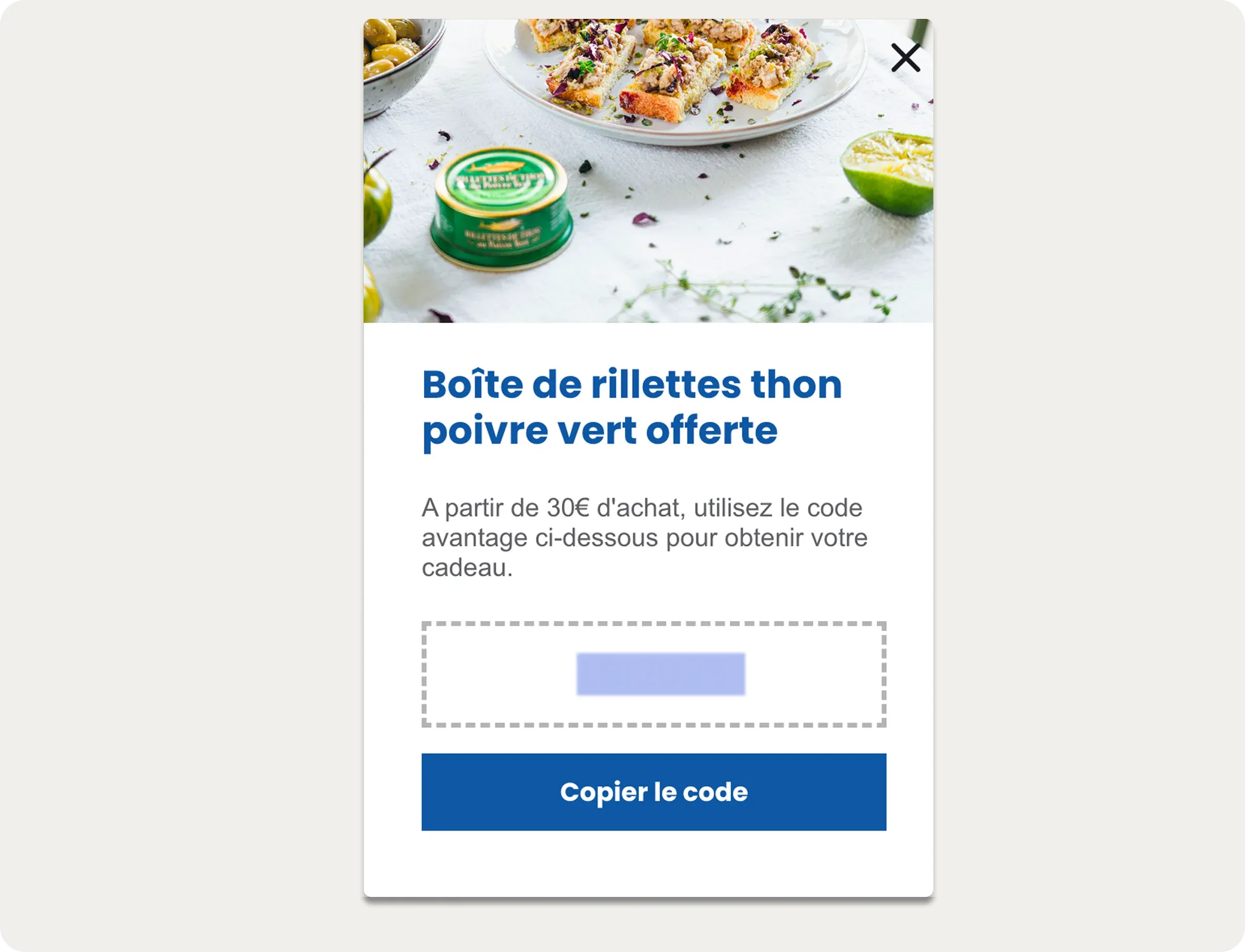 Advertisement for a free green pepper tuna spread with purchase. Includes promotional code section and "Copy the code" button.