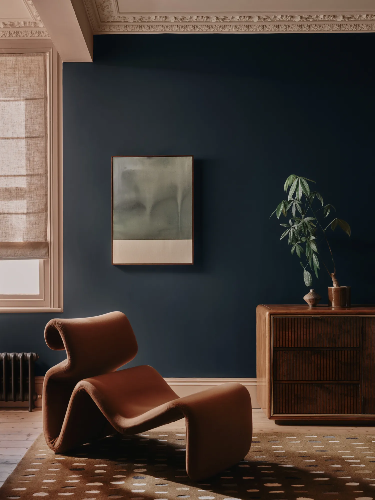 Farrow & Ball Hague Blue No.30 and Setting Plaster No.231, photo Ryan Handy