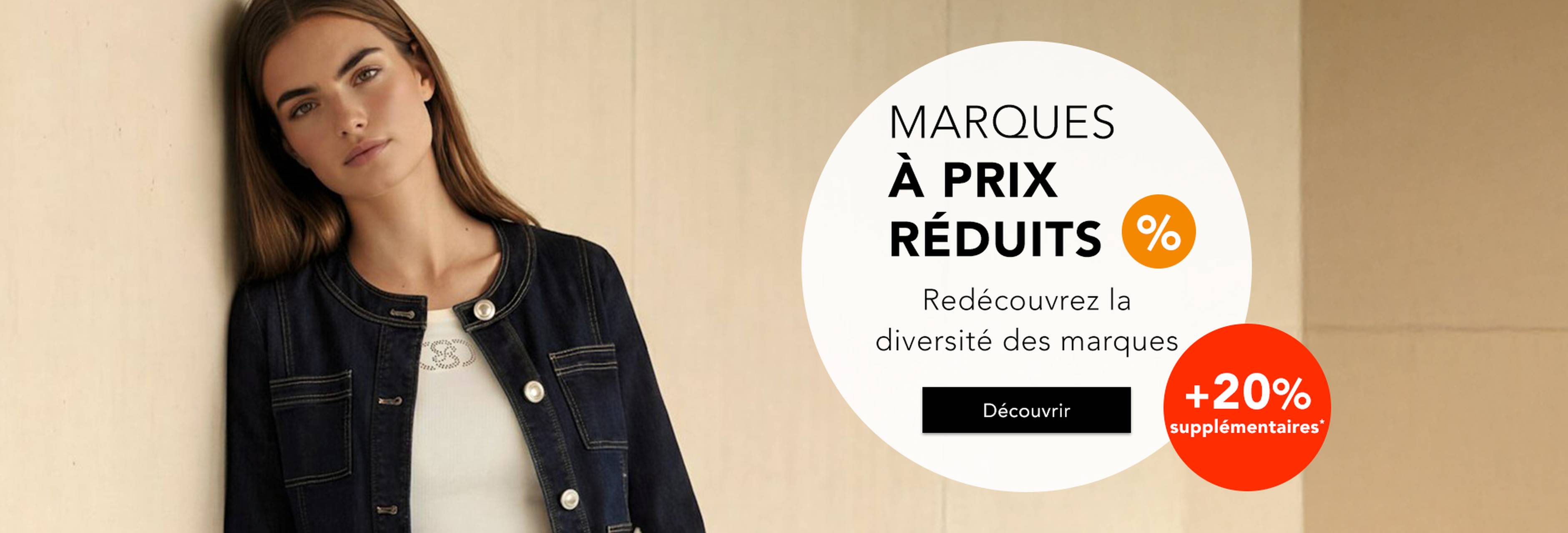Une femme vêtue d'une élégante veste sombre, à côté d'un texte publicitaire annonçant une remise supplémentaire de 20 % sur les articles en solde, y compris les produits de marque.