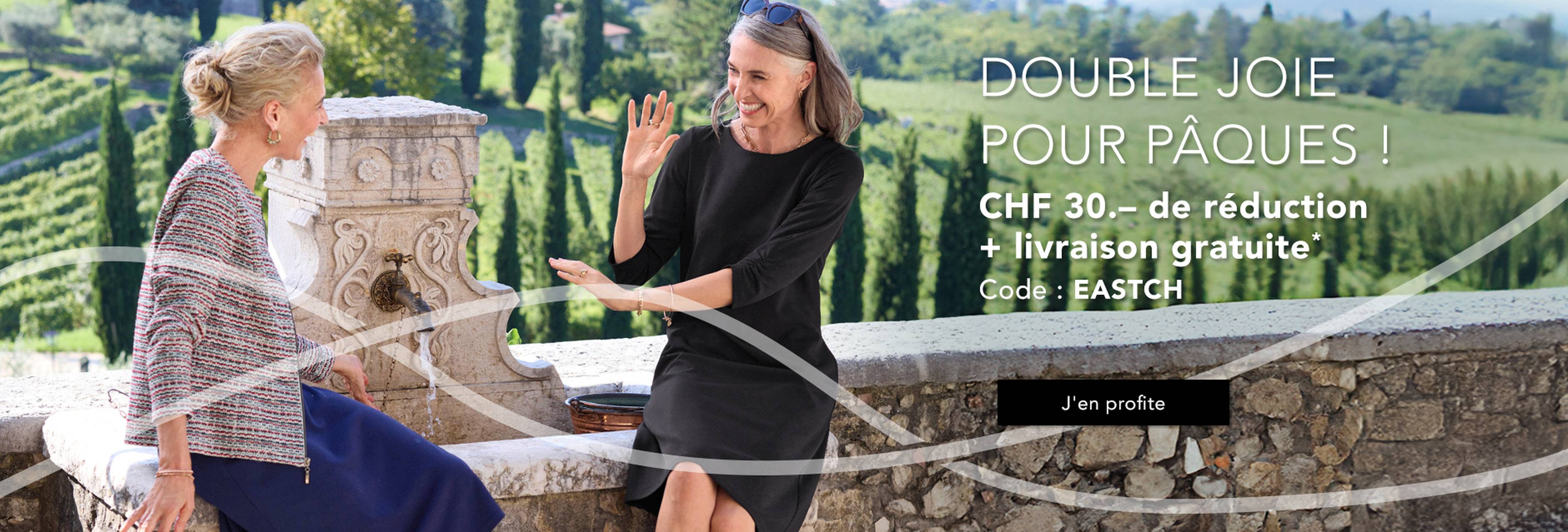 Mode printanière pour les femmes de 50 ans et plus, avec une robe et un blazer au look élégant