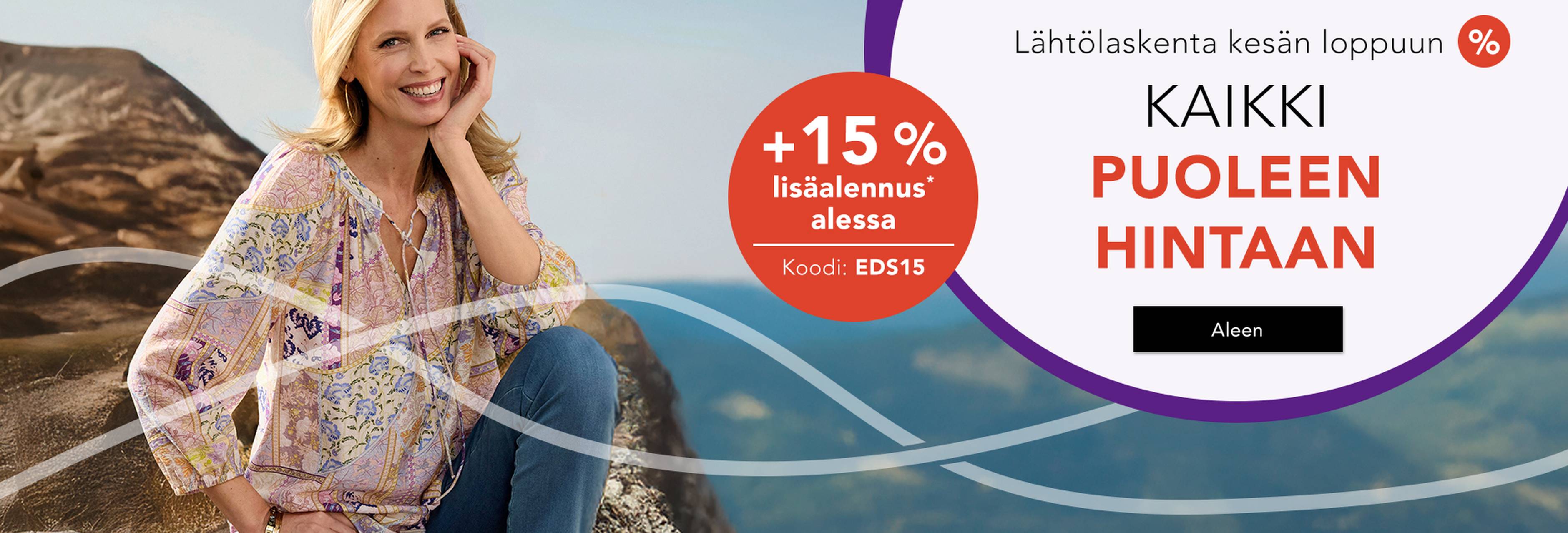  Kaksi naista kävelee rannan lähellä sijaitsevalla rantakadulla, hymyillen ja tyylikkäissä asuissa. Kuvassa on saksankielinen mainosteksti.