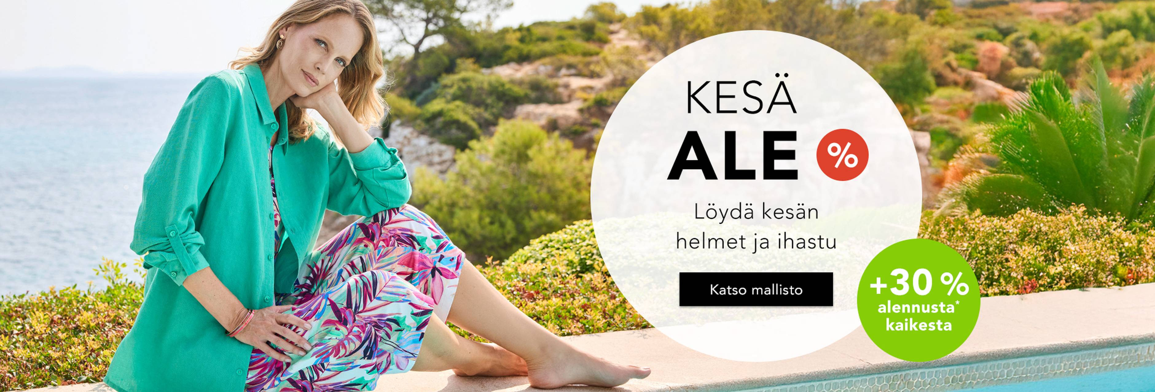  Uima-altaan äärellä istuva nainen värikkäissä kesävaatteissa; kuvan päällä on teksti, jossa mainostetaan kesäaleja, joissa alennukset ovat jopa 70 %.