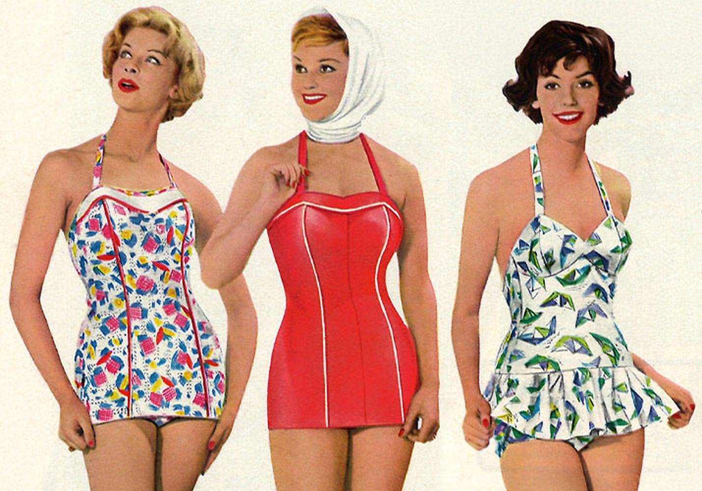 Die richtige Wahl - Figurformender Badeanzug im modernen Muster