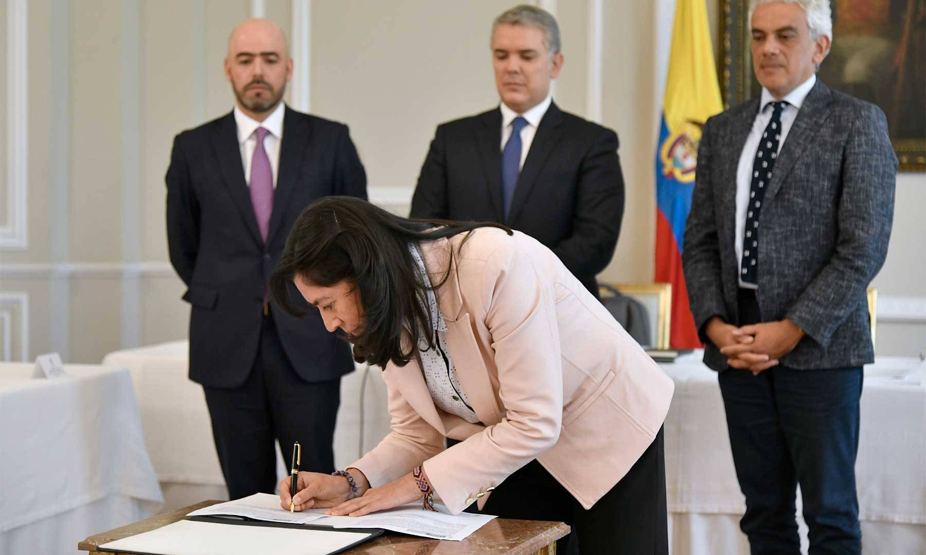 Ganadería, ganadería colombia, noticias ganaderas, noticias ganaderas colombia, CONtexto ganadero, Gobierno Nacional, el Instituto de Hidrología, Meteorología y Estudios Ambientales, Ideam, Sociedad de Agricultores de Colombia, SAC, presidente, Iván Duque, gestión ambiental del sector agropecuario y agroindustrial, directora general del Ideam, Yolanda González Hernández, entrega de información efectiva al campo, tratamiento de los residuos,