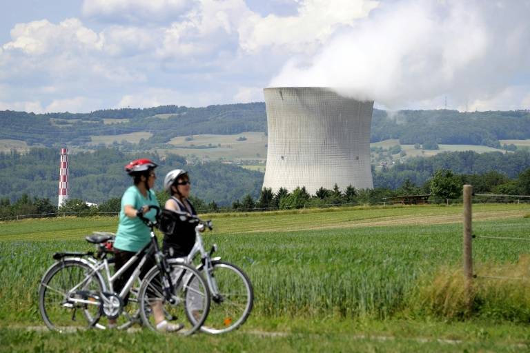 SDuiza, Suiza energía nuclear, Suiza le da la espalda a la energía nuclear, Suiza, promoverá energías renovables como la hidráulica, la solar, la geotérmica y la biomasa, CONtexto ganadero, ganadería Colombia