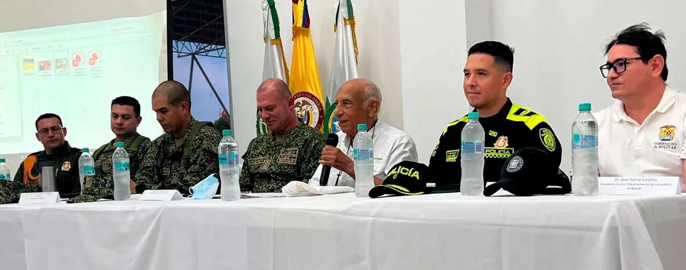 Reunión de seguriad con ganaderos de Bolívar
