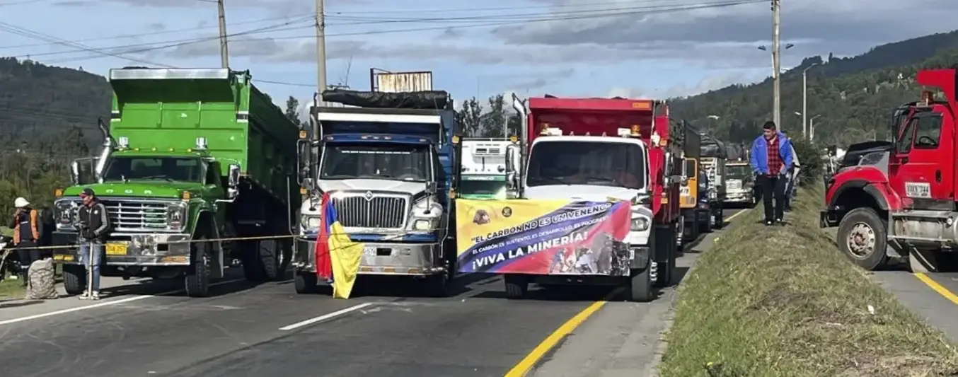 Bloqueo vias por paro en Boyacá