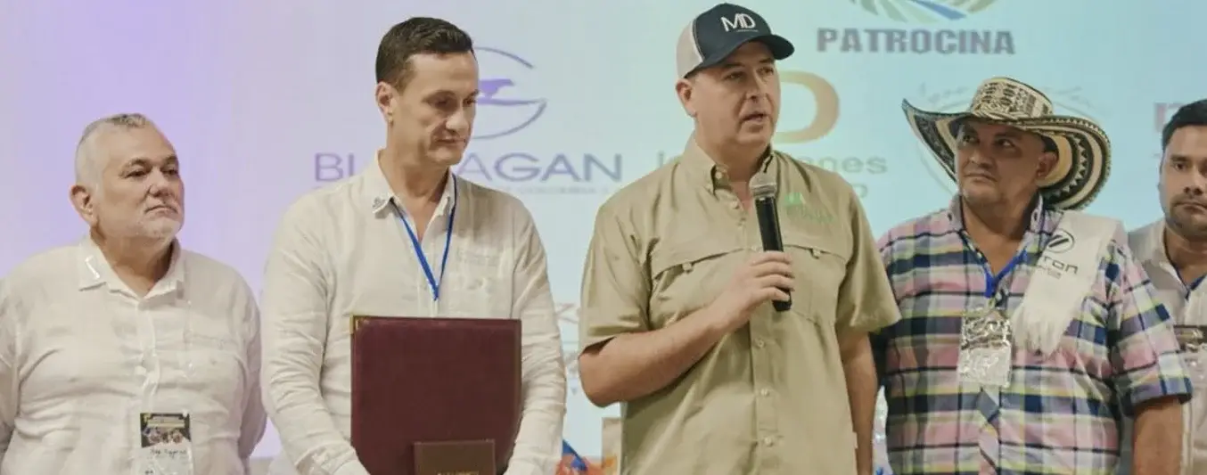 Senador Marcos Daniel Pineda hace reconocimiento a Ganacor