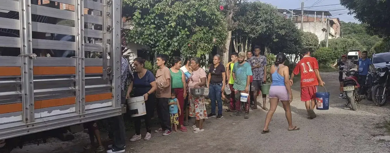 regalan leche en Cimitarra Santander