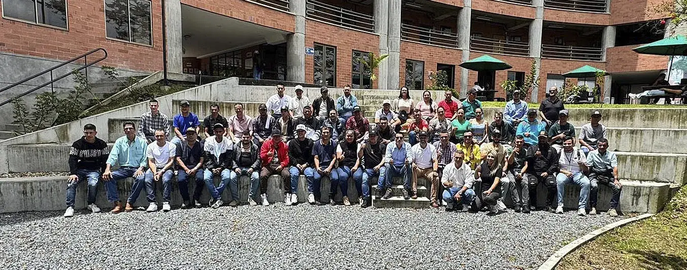Capacitación de vacunadores en Caldas