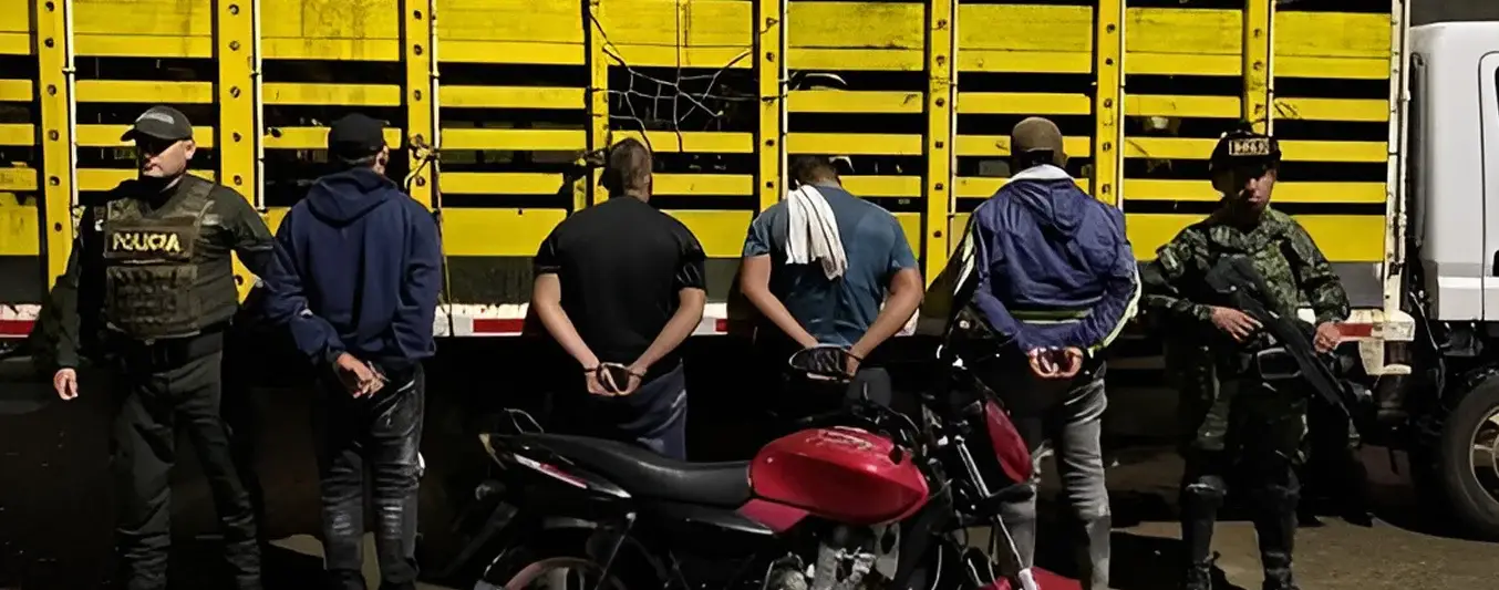 Exigían extorsión de $30 millones y al no recibirlos se llevaron el ganado bovino