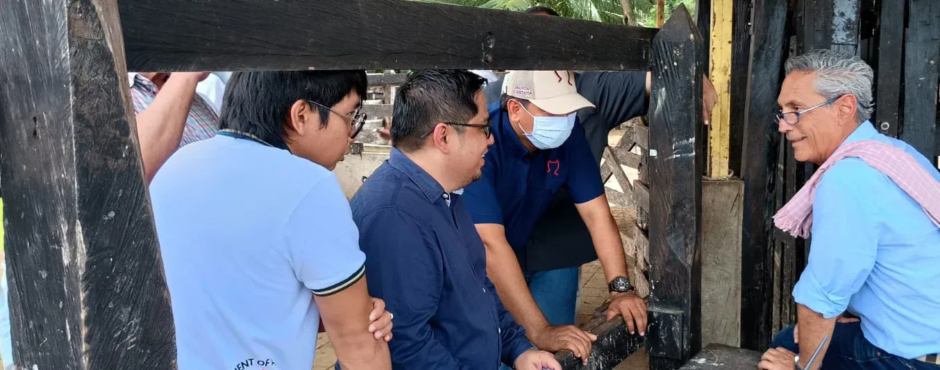 Comisión de Tailandia visitó predios en Córdoba