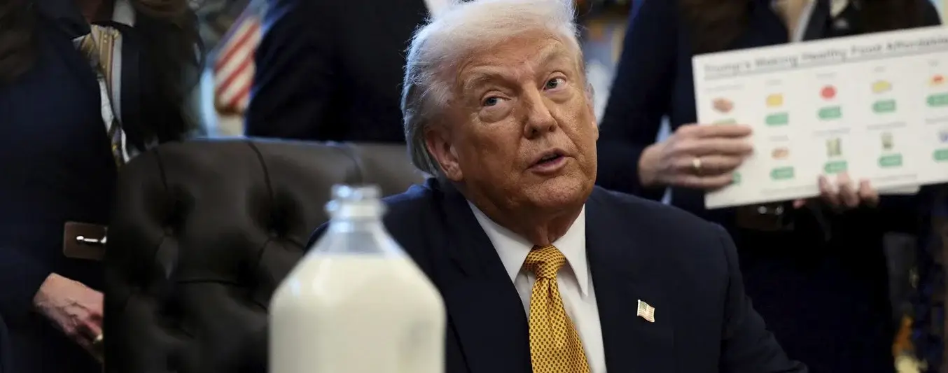 Trump: Leche entera para estudiantes