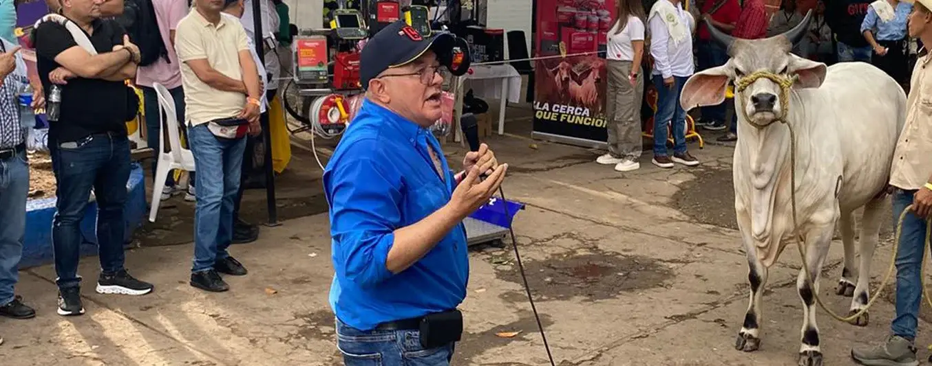 Charla Nicolás Benedetti en valledupar