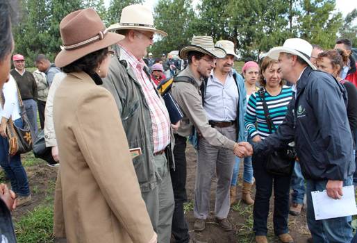 Visita de canadienses a Guachucal
