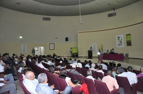 Productores y miembros de los comités ganaderos, participarán en el tercer convesatorio organizado por Fedegán. Foto: Fedegán. Foro de la leche y las víctimas en Pereira