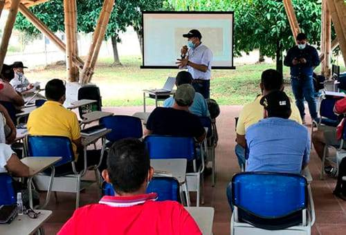 Sistemas arbóreos, árboles, Biocarbono Orinoquia, reforestación, Medio Ambiente, gases de efecto invernadero, viveros, San Martin, Guamal, Acacías, Barranca de Upía, capacitación, ecosistemas, Cambio climático, Ganadería, ganadería colombia, noticias ganaderas colombia, CONtexto ganadero