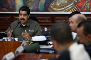 El presidente de Venezuela afirmó que replanteará las relaciones entre su país y Colombia tras la visita de Henrique Capriles. Foto: Presidencia de Venezuela. Nicolás Maduro