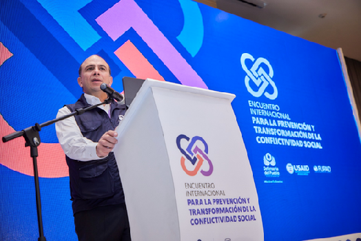 Carlos Camargo Defensor del Pueblo