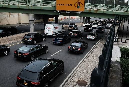 Donald Trump, gobierno de Trump, normas ambientales, normas ambientales impuestas a los coches, suspensión de las normas de contaminación obligatorias para los coches, California, Agencia de Protección Ambiental (EPA), Agencia de Seguridad Vial (NHTSA), Obama, "CAFE" (Corporate Average Fuel Economy), Ganadería, ganadería colombiana, noticias ganaderas, noticias ganaderas Colombia, CONtexto ganadero