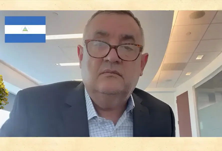 entrevista-Cesar-Leiva
