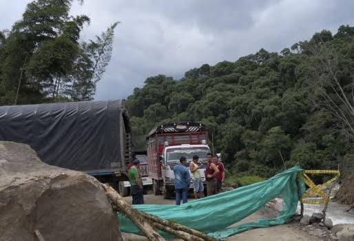 Ganadería, ganadería colombia, Ganadería colombiana, CONtexto ganadero, noticas ganaderas, bloqueo vías, bloqueo via la bonerania, bloqueo via norte de Santander, bloqueo camioneros norte de Santander, cierre via Toledo, Boyacá, Arauca, norte de santander, afectaciones bloqueo vías, ganaderos afectados bloqueo vías, ganaderos, ganaderos colombia