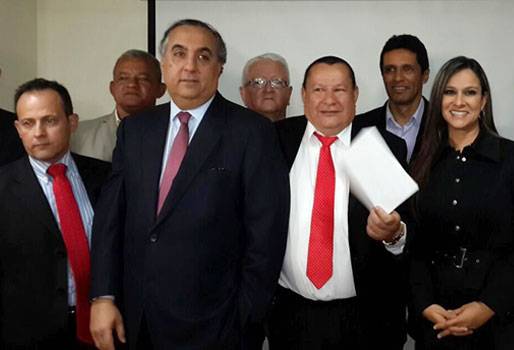 Gobierno y mineros le dan fin al paro - Colombia.