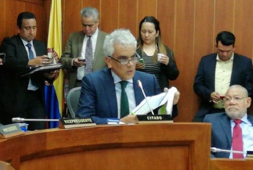 gestión del sector Ambiente, solucionar y no incrementar los conflictos, prevenir y no atender desastres, acceder al agua potable y no añorarla, educación, prevención, presupuesto Ambiente, Centros de Conciliación, Ambiente es uno de los garantes de la economía, Parques Nacionales, Ganadería, ganadería colombiana, noticias ganaderas, noticias ganaderas Colombia, CONtexto ganadero