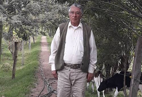 Ganadería Colombiana Sostenible, sostenibilidad, rentabilidad, Duitama, crédito, Banco Agrario, normando, holstein, planificación, genética, árboles, sombrío, bienestar animal, tilo, forraje, ganadería, ganadería colombia, noticias ganaderas colombia, contexto ganadero