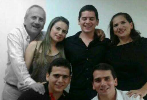 Familia Ayala Gómez