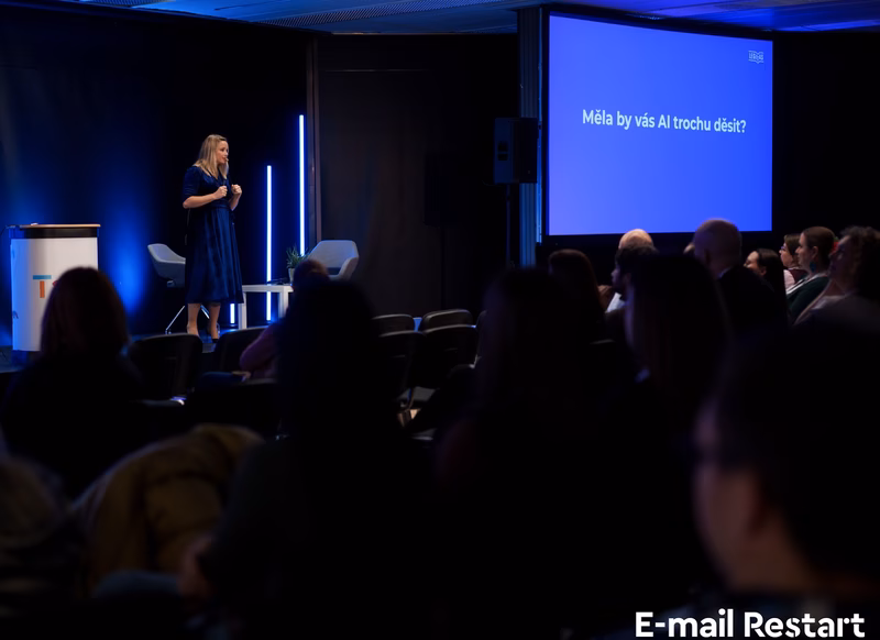 Petra Stupková na konferenci E-mail Restart 2026