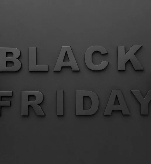 Grafika z napisem Black Friday