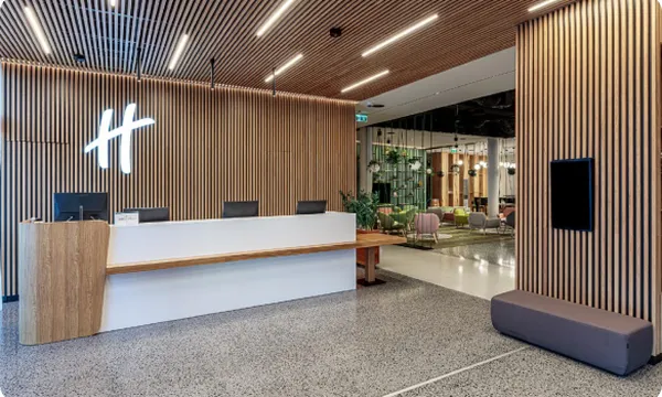 Holiday Inn reception