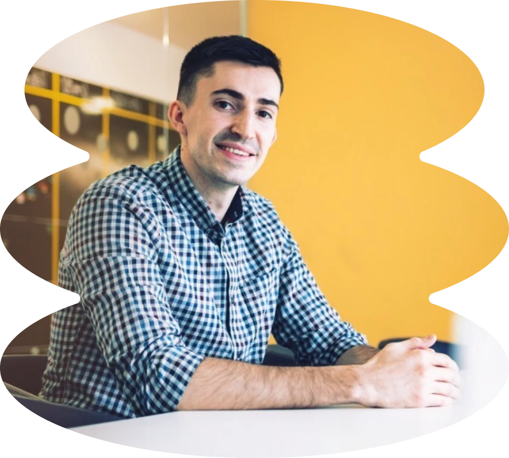 redesign.cdp.testimonial.imageAlt