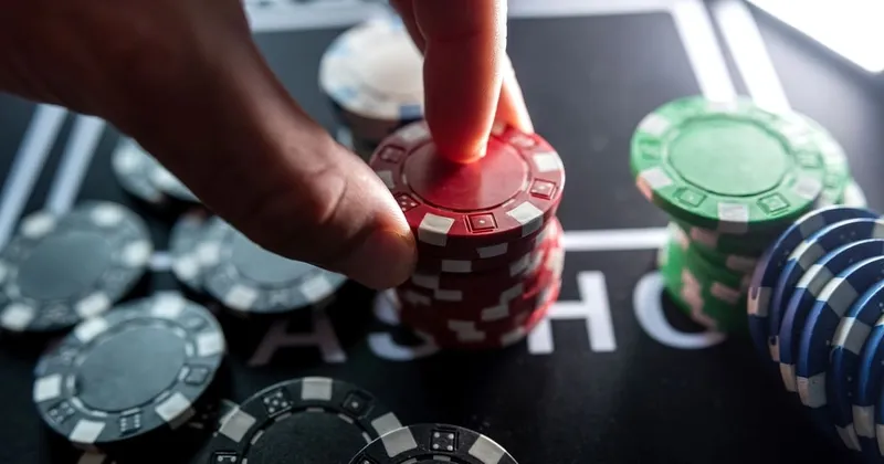 When to Check Raise in Poker Out of Position