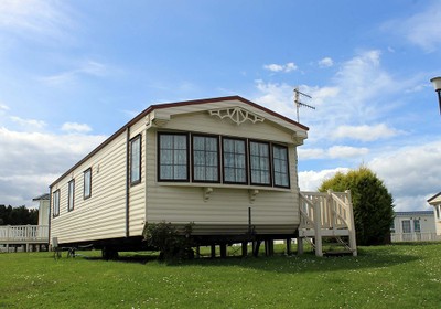 Manufactured and Mobile Home Insurance in Florida (2025)