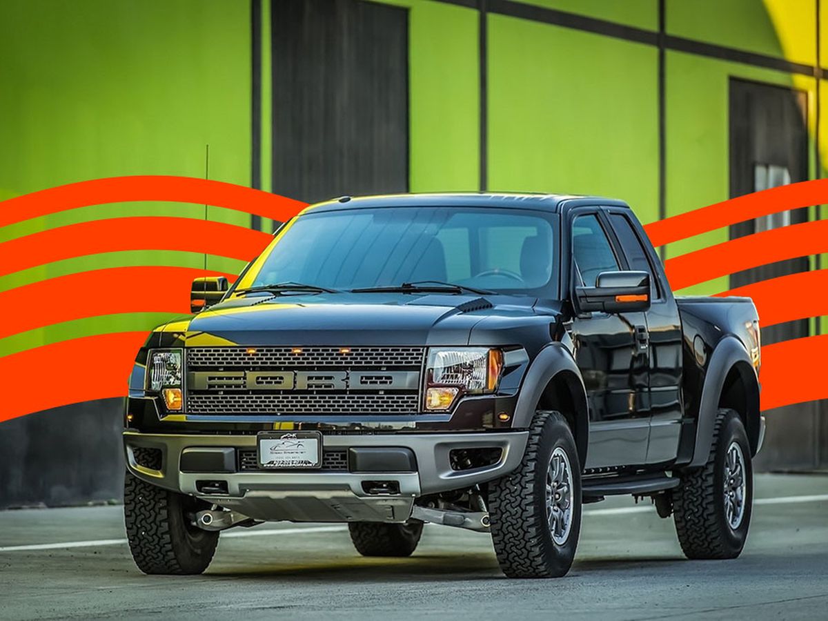 Cost of Ford Explorer Car Insurance (2026) | Insurify